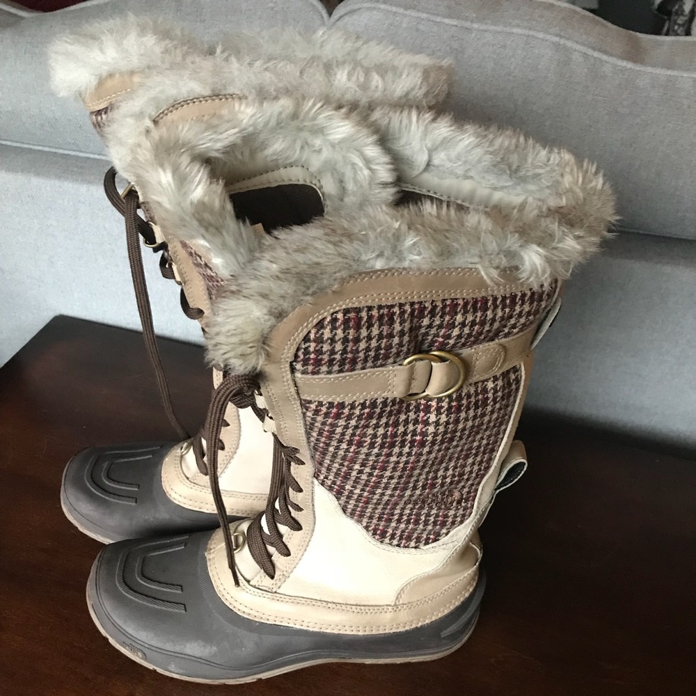 North face winter boots ONE DAY ONLY SALE